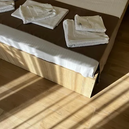 招待所 Seimos 艾福雷诺德